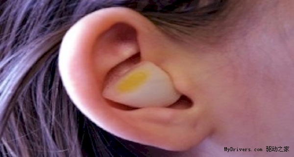 试试把洋葱放到耳朵里 有奇效！